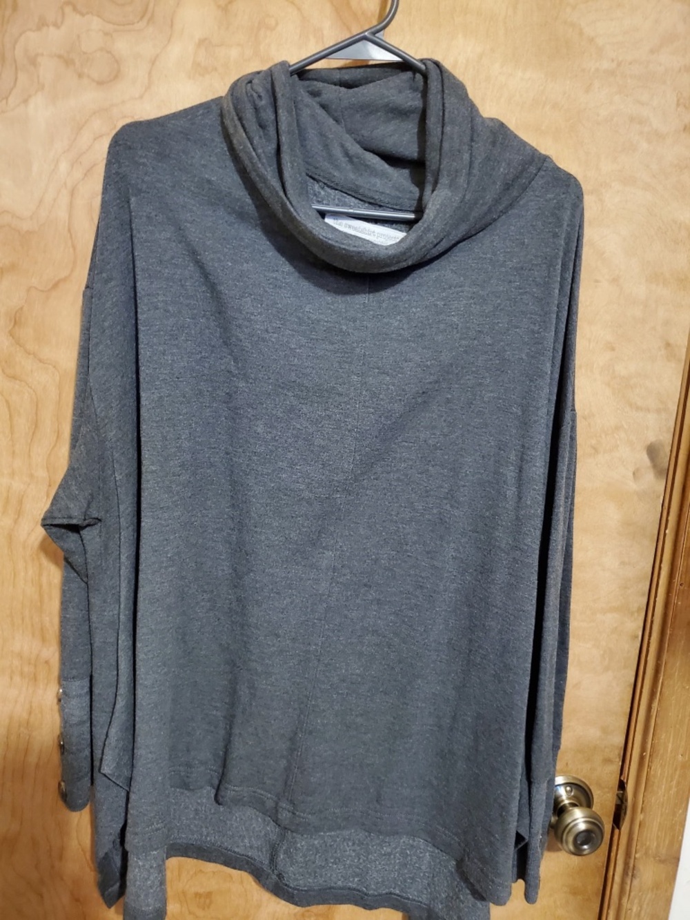 #827 Women's shirt by sweatshirt project